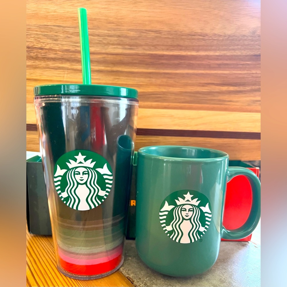 NEW Starbucks 2022 Holiday 16 Oz Tumbler And Ceramic Mug Set